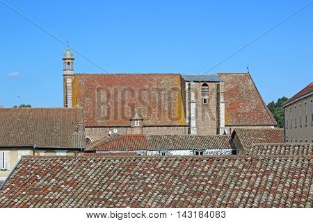 looking across roofs to the church , Chatillon-sur-Chalaronne