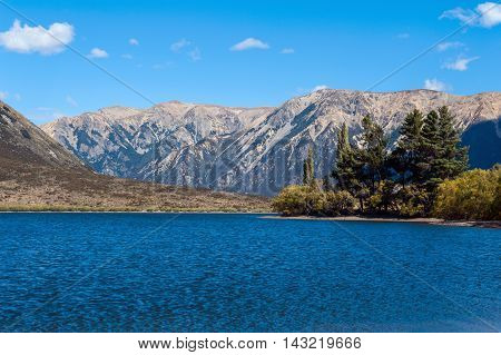Lake Pearson / Moana Rua Wildlife Refuge Located In Craigieburn Forest Park In Canterbury Region, So