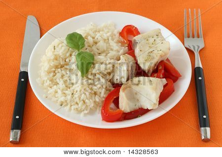 kokt fisk med ris