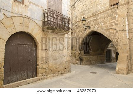 For the people of Cretas in Teruel, Aragon, Spain.