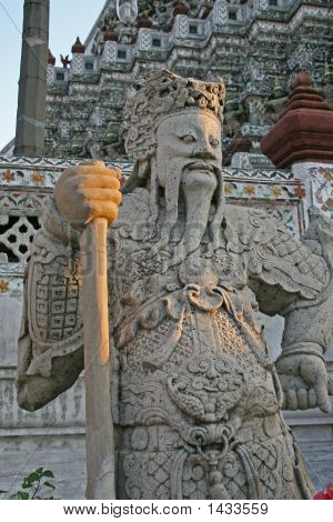 Stein-Statue