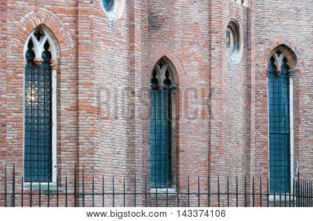 Gothic Element