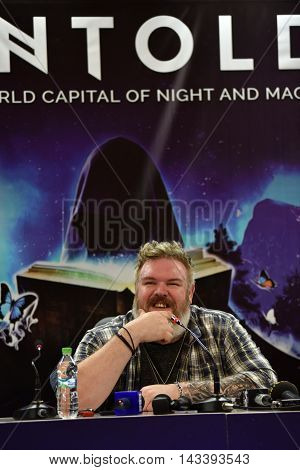 Kristian Nairn (hodor, Game Of Thrones) At A Press Conference