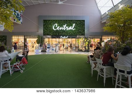 Bangkok, Thailand - August 21, 2016:Central Festival East Ville was opening 27 Nov 2015, a large open shopping
street. The project centers open (open-air) , the largest in Southeast Asia . 