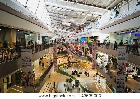 Bangkok, Thailand - August 21, 2016:Central Festival East Ville was opening 27 Nov 2015, a large open shopping
street. The project centers open (open-air) , the largest in Southeast Asia . 