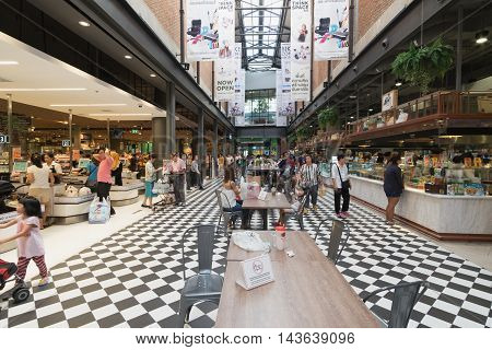 Bangkok, Thailand - August 21, 2016:Central Festival East Ville was opening 27 Nov 2015, a large open shopping
street. The project centers open (open-air) , the largest in Southeast Asia . 