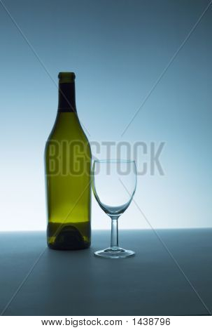 Láhve a sklo