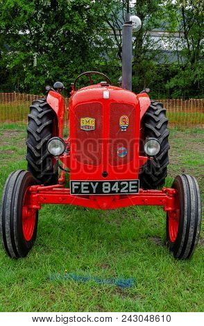 Bala Lake, Uk: May 27, 2018: Despite The Poor Weather, The Festival Of Transport Saw A Good Turn Out
