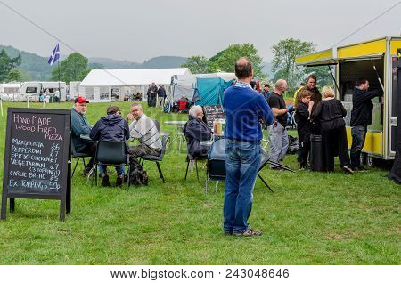 Bala Lake, Uk: May 27, 2018: Despite The Poor Weather, The Festival Of Transport Saw A Good Turn Out