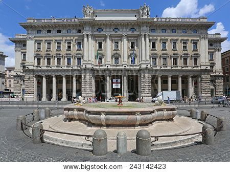 Rome, Italy - June 30, 2014: Galleria Alberto Sordi Shopping Arcade At Via Del Corso In Rome, Italy.