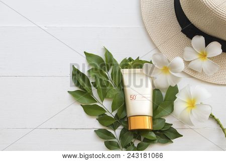 Natural Cosmetics For Skin Face Sunscreen Spf50 And Hat Of Lifestyle Woman Relax Summer On Backgroun