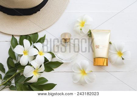 Natural Cosmetics For Skin Face Sunscreen Spf50 Hat,perfume Of Lifestyle Woman Relax Summer On Backg