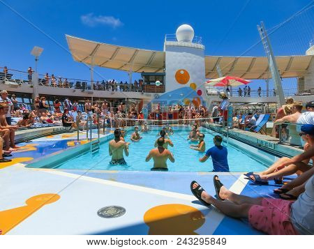 Cape Canaveral, Usa - May 03, 2018: The People Playing At Pool At Upper Deck In Mini Volleyball At C