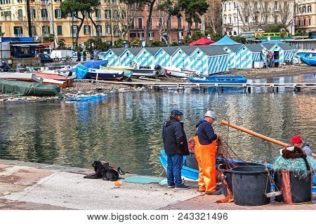 Naples, Italy-march 23, 2018: The Small Fishing Port Mergellina Of Naples