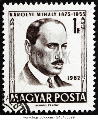 Hungary - Circa 1962: A Stamp Printed In Hungary Shows Count Mihaly Karolyi, Prime Minister, 1918-19