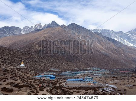Dingboche Village On The Way To Everest Base Camp, Khumbu, Sagarmatha National Park, Nepal Himalaya