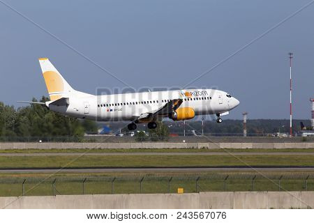Borispol, Ukraine - May 26, 2018: 9h-zaz Air Horizont Boeing 737-400 Aircraft Landing On The Runway 