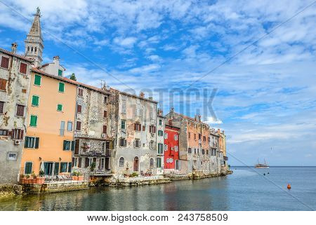 Rovinj, Croatia - May 22, 2018: Coastal Town Of Rovinj, Istria, Croatia In Early Morning. Rovinj - B