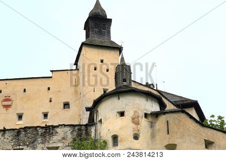 Medieval Tarasp Castle, Landmark In In Lower Engadin, Switzerland