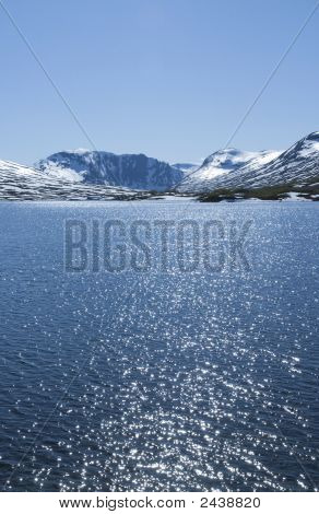 Kolde sne sø