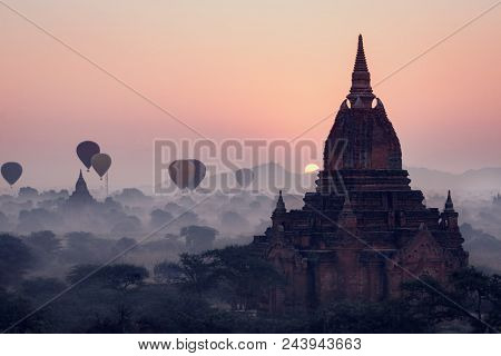 Sunrise  In Myanmar. City - Old Bagan.  Beautiful Old Pagoda.