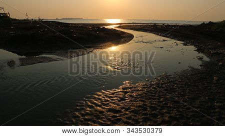The River Mouth Is Receding, The Texture Of The River Estuary