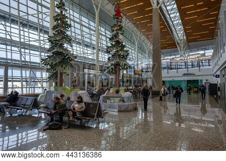 Calgary, Canada - 2 October 2021: Passengers Waiting For Their Flights Inside Calgary International 
