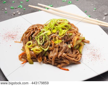 Tatsy Buckwheat Soba Noodles With Zucchini Carrots And Leeks