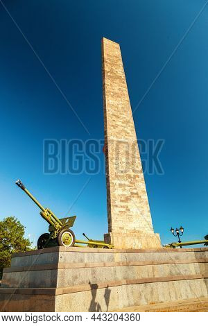 Kerch, Russia - June 30, 2019: Obelisk On Mount Mithridate With Gun