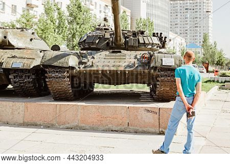Soviet Heavy Tank T-72, Museum Panorama Battle Of Stalingrad, Volgograd