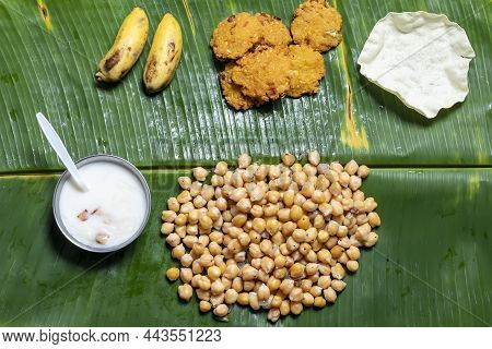 Traditional Dish Served On Banana Leaf On Indian Festival Day. It Is Served As Ganesha Chaturthi, Ay