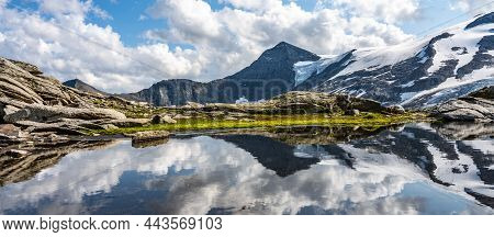 Mountain Glacier In Austrian Alps. Schlaten Glacier, German: Schlatenkees, In Venediger Group, Hohe 