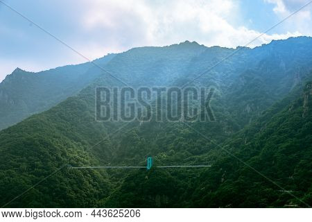 Beijing Mountain Bairui Valley And Gushan Valley