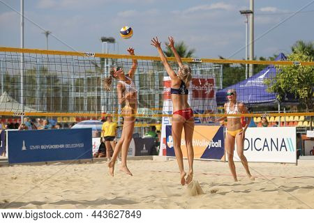 Izmir, Turkey - July 08, 2021: Denmark (bisgaard/windeleff) Vs Norway (maaseide And Thelle) Pool Mat
