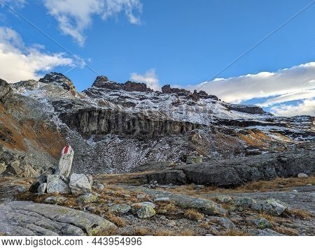 Beautiful View Of The Snow-covered Mountain Charpf In The Canton Glarus. Sac Leglerhutte, Hiking In 