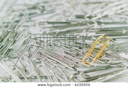 Zlatý Paperclip