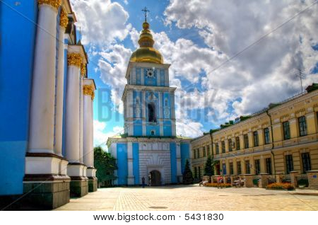 St Michael Golden kopule katedrály