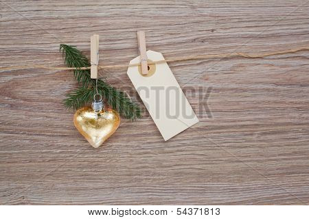 christmas golden heart with tag