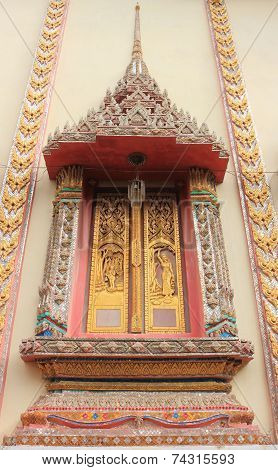 Temple window at Wat tadong