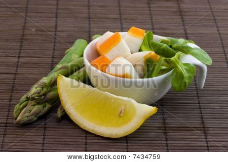 Szparagi i Surimi