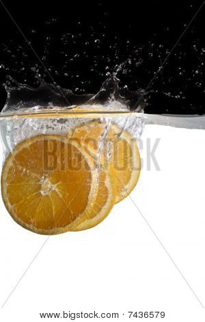 joitakin orangeslices vesi