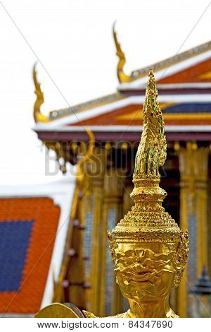 Demon In The Temple Bangkok Asia   Roof Palaces  Warrior Monster