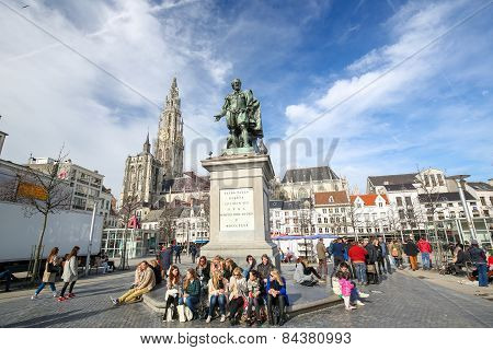 Groenplaats In Antwerp, Belgium