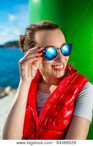 Sport woman with sunglasses