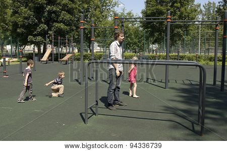 People Rest In Park Izmaylovsky