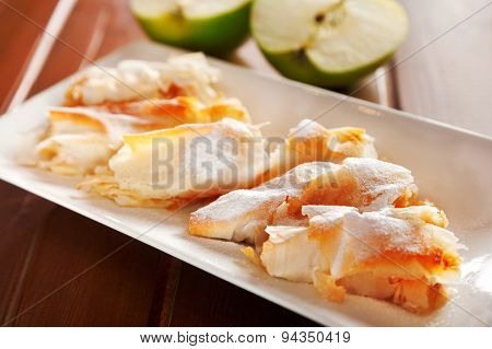 Bulgarian Banitza With Lokum And Apples