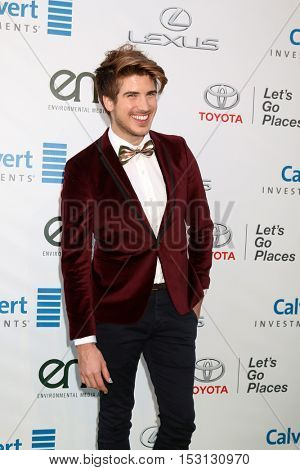 LOS ANGELES - OCT 22:  Joey Graceffa at the 26th Annual Environmental Media Awards at Warner Brothers Studio on October 22, 2016 in Burbank, CA