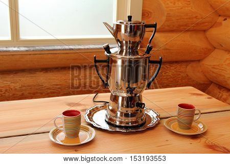Composition with samovar / The samovar is on the table