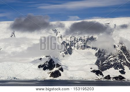 Antarctica - Antarctic Peninsula - Palmer Archipelago - Neumayer Channel - Global warming - Fairytale landscape