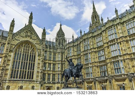 George V monument and Westminster Abbey, London, England, Great Britain